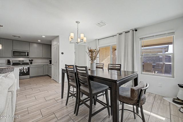5830 S 23RD Drive, Phoenix, AZ 85041