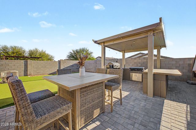 5830 S 23RD Drive, Phoenix, AZ 85041