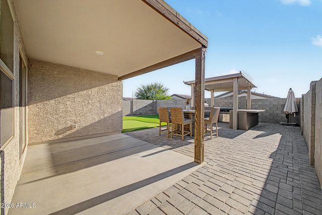 5830 S 23RD Drive, Phoenix, AZ 85041