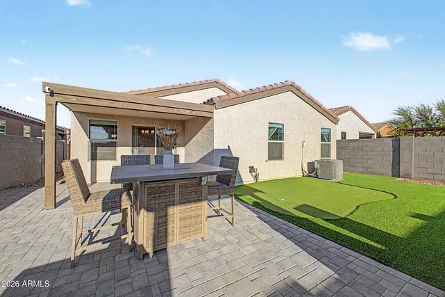5830 S 23RD Drive, Phoenix, AZ 85041