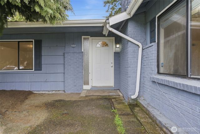 11851 SE 170th Place, Renton, WA 98058