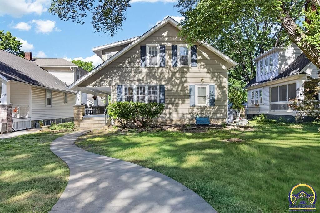 1259 SW High AVE, Topeka, KS 66604