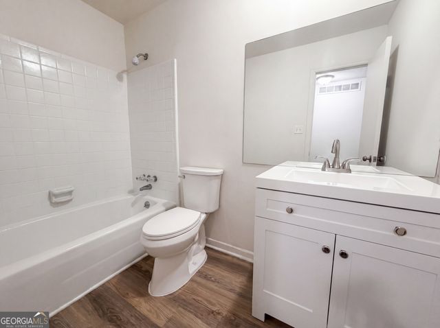 6330 Tahoe Drive, Atlanta, GA 30349