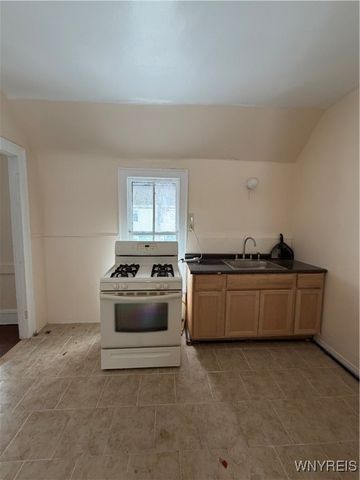 291 East North Street S, Buffalo, NY 14204