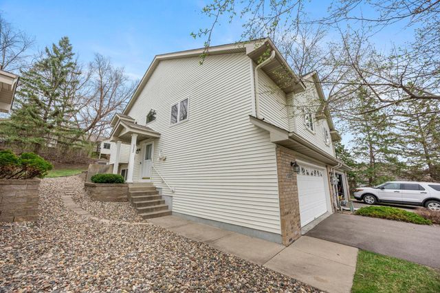 8367 143rd Street W, Apple Valley, MN 55124
