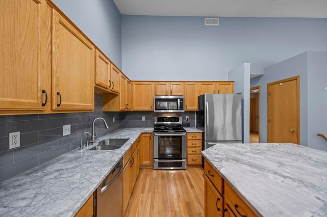 8367 143rd Street W, Apple Valley, MN 55124