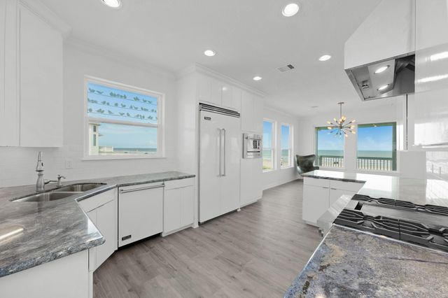 24451 San Luis Pass Road, Galveston, TX 77554