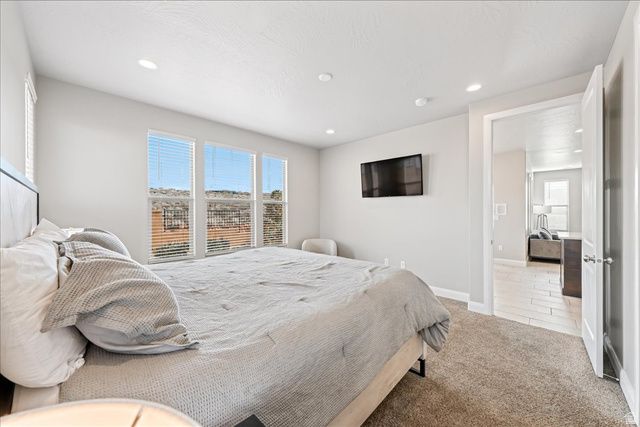 1340 N PASEOS ST, Washington, UT 84780