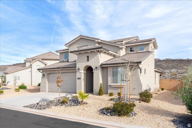 1340 N PASEOS ST, Washington, UT 84780