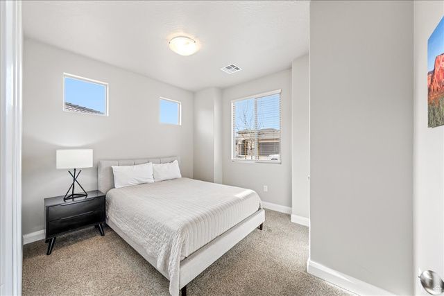 1340 N PASEOS ST, Washington, UT 84780