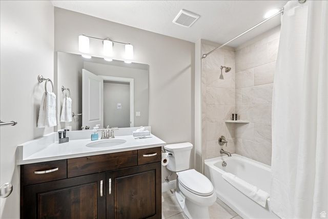 1340 N PASEOS ST, Washington, UT 84780