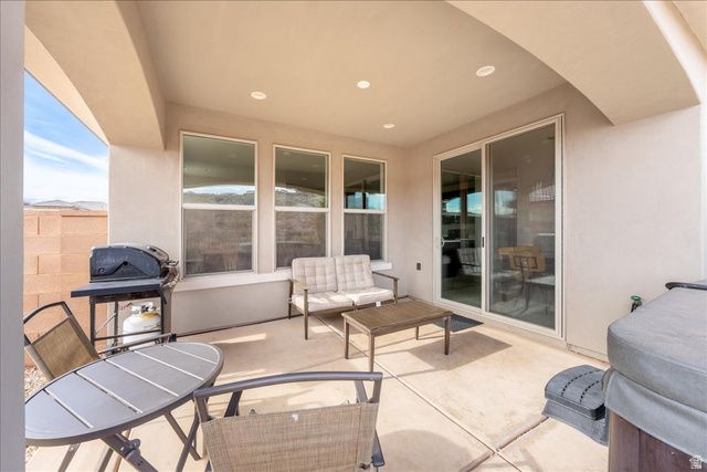 1340 N PASEOS ST, Washington, UT 84780