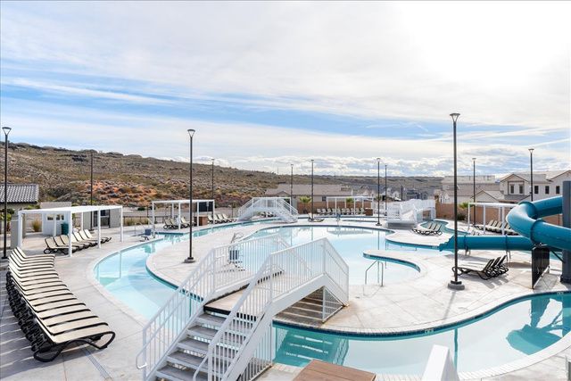 1340 N PASEOS ST, Washington, UT 84780