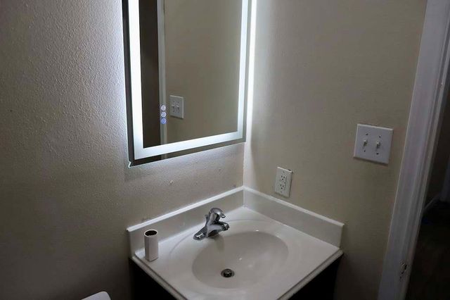 7407 Saxon Hill Lane, Richmond, TX 77407