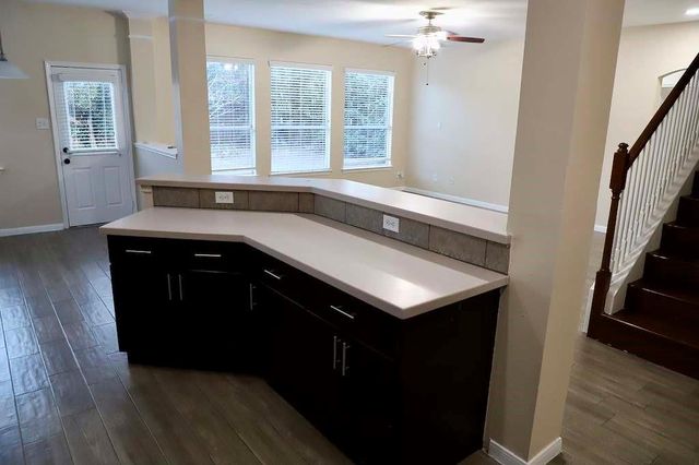 7407 Saxon Hill Lane, Richmond, TX 77407