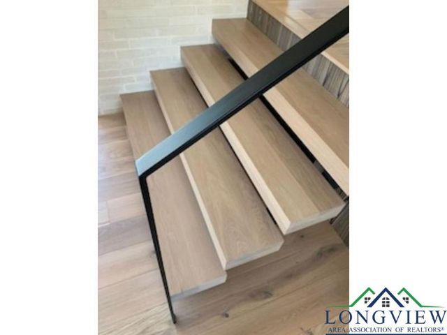 5 HUNTINGTON CIRCLE, Longview, TX 75601