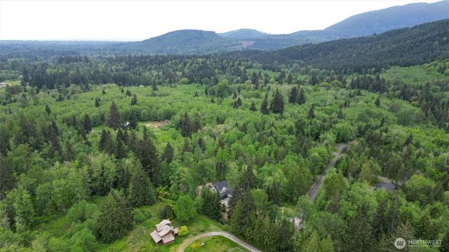 19470 Kamden Court, Sedro Woolley, WA 98284