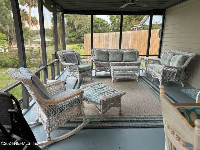 186 LITTLE ORANGE LAKE Drive, Hawthorne, FL 32640