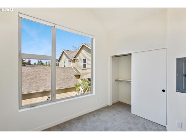 805 N Failing St, Portland, OR 97227