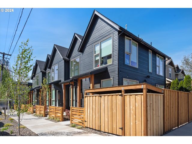 805 N Failing St, Portland, OR 97227