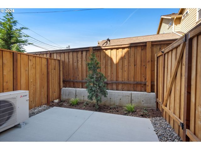 805 N Failing St, Portland, OR 97227