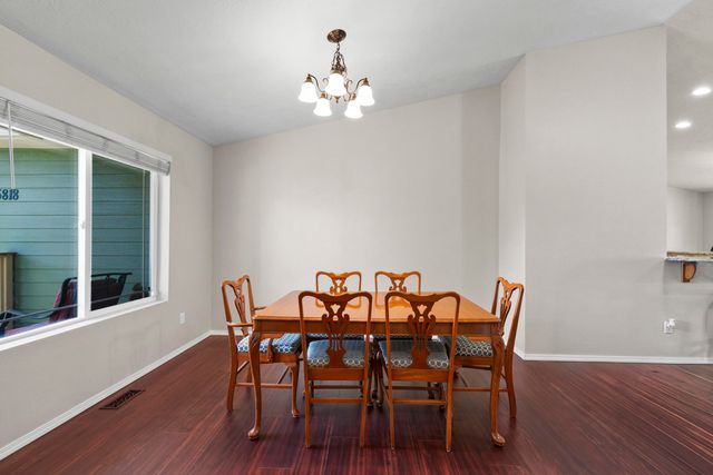 5818 S Abbott Rd, Spokane, WA 99224