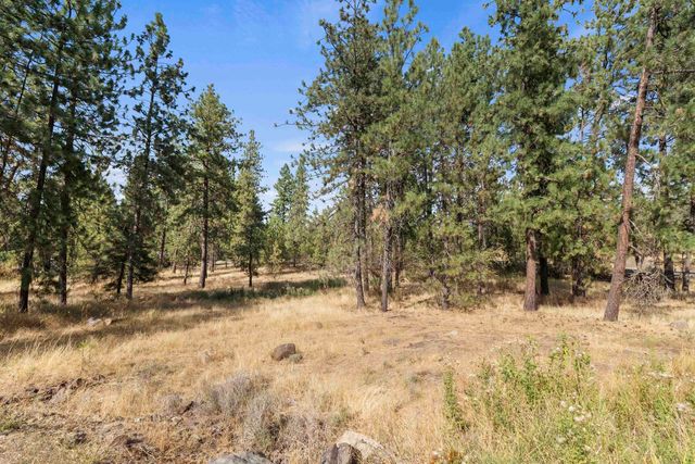 5818 S Abbott Rd, Spokane, WA 99224