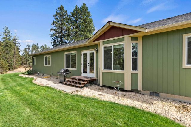 5818 S Abbott Rd, Spokane, WA 99224