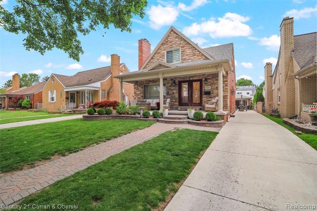 6446 Oakman Boulevard, Dearborn, MI 48126