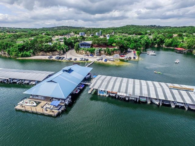 203 Cargill DR, Spicewood, TX 78669
