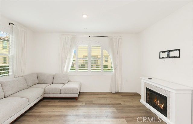 2818 E Berry Loop Privado 76, Ontario, CA 91761