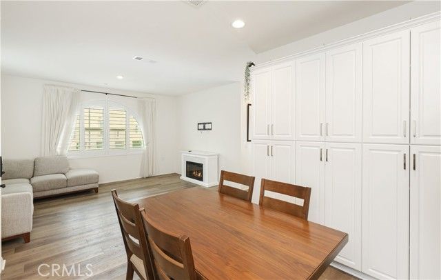 2818 E Berry Loop Privado 76, Ontario, CA 91761