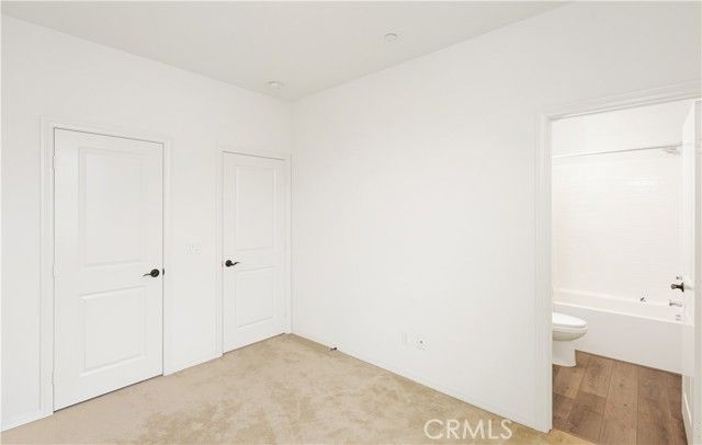 2818 E Berry Loop Privado 76, Ontario, CA 91761