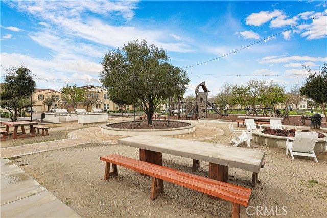 2818 E Berry Loop Privado 76, Ontario, CA 91761