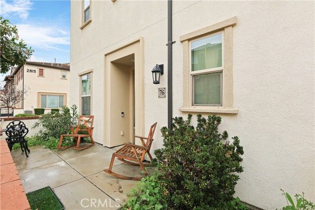 2818 E Berry Loop Privado 76, Ontario, CA 91761