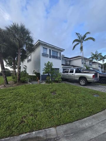 3566 NW 13th St, Lauderhill, FL 33311