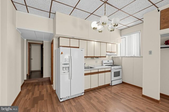 1615 WOLF ST, Philadelphia, PA 19145