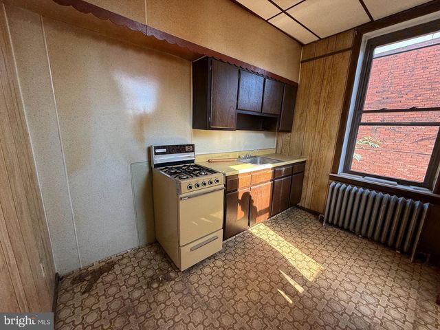 1615 WOLF ST, Philadelphia, PA 19145