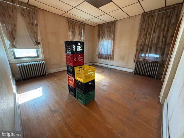 1615 WOLF ST, Philadelphia, PA 19145