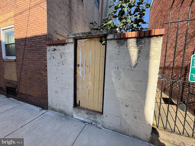 1615 WOLF ST, Philadelphia, PA 19145