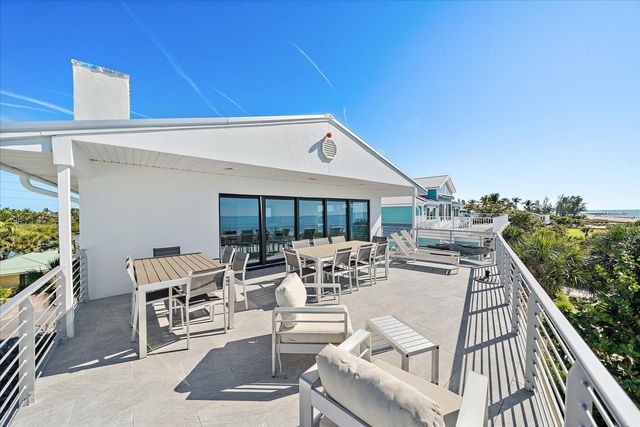 412 S CASEY KEY ROAD, Nokomis, FL 34275