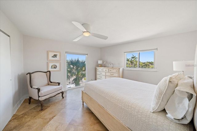 412 S CASEY KEY ROAD, Nokomis, FL 34275