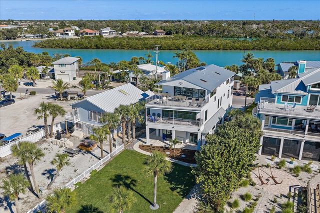 412 S CASEY KEY ROAD, Nokomis, FL 34275