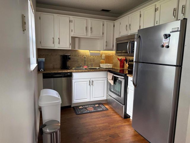 1225 NW 21ST Street 1-103, Stuart, FL 34994