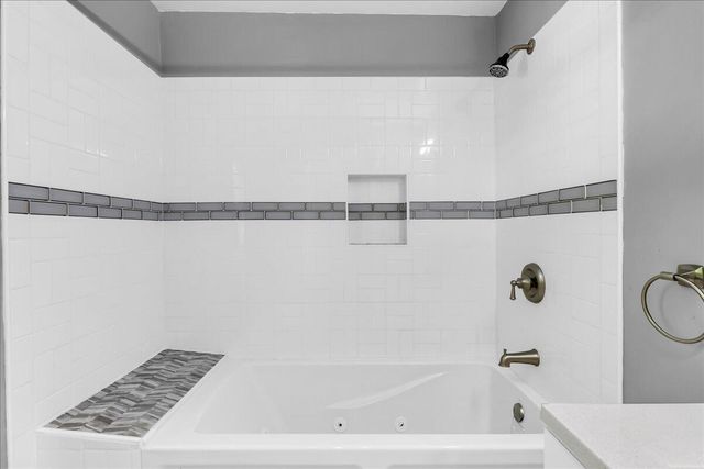 392 Elder Street, Ypsilanti City, MI 48197
