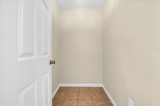 392 Elder Street, Ypsilanti City, MI 48197