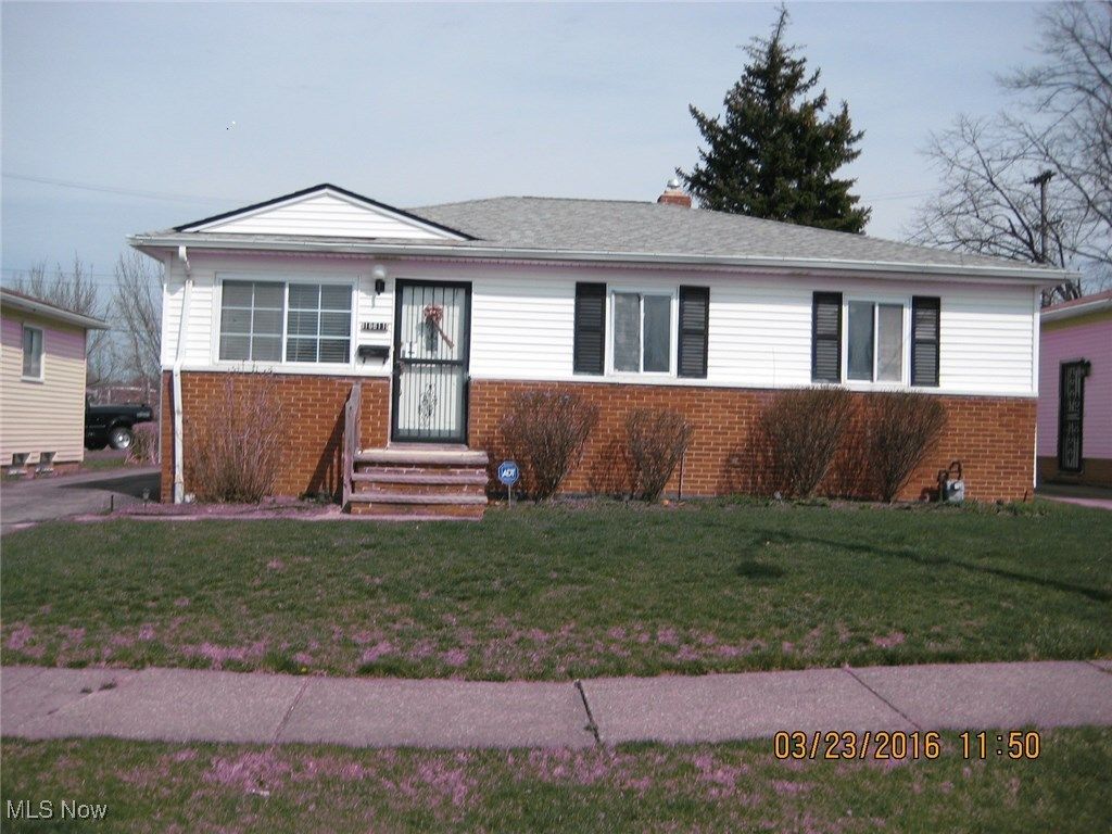 16811 Priebe Avenue, Cleveland, OH 44128