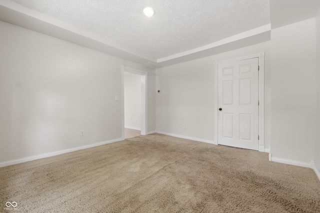 7860 E 900 N, Indianapolis, IN 46259