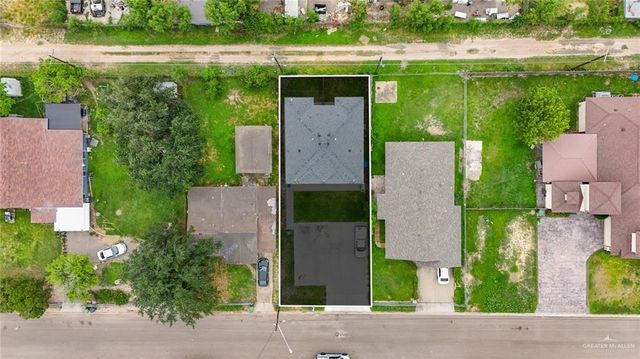 913 W Hackberry Avenue, Alamo, TX 78516