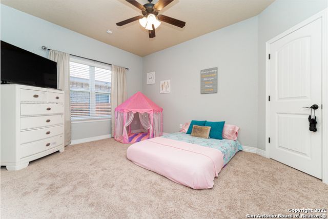 12430 Horse Crescent, San Antonio, TX 78254